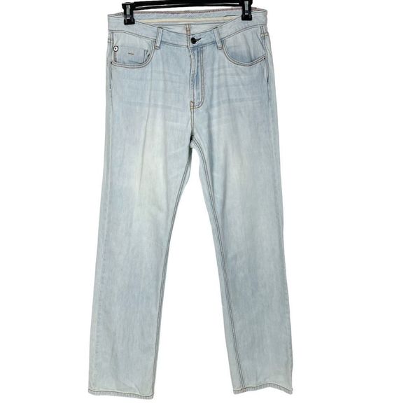 Tommy Bahama Men's W34 Blue Standard Fit Straight Denim Jeans 100% Cotton Blue - Picture 3 of 11